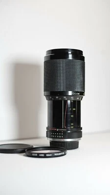 Vintage Venus MC Auto Zoom 75-150mm Telephoto Lens W/ Skylight Filter - Image 1 of 3