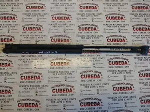 Coppia ammortizzatori portellone posteriore a gas Suzuki Ignis 2005 81860-86G00 - Imagen 1 de 4