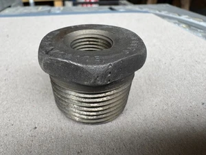U.S.A ----A/SA105 BUSHING,PIPE,HEX,STEEL - Picture 1 of 5