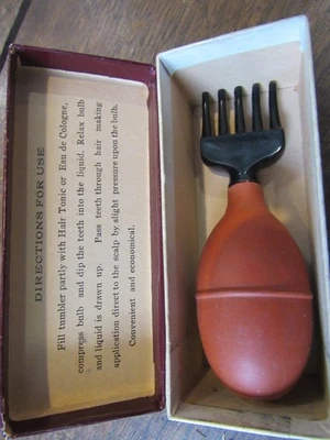 Protector Hair Tonic Combs in original box - Image 1 of 2