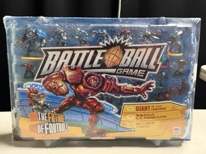 Milton Bradley 2003 Battle Ball Future of Football Board Game New Sealed - Picture 1 of 4
