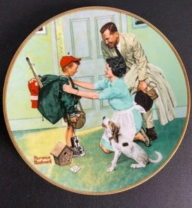 HOME FROM CAMP COLLECTIBLE PLATE NORMAN ROCKWELL WITH COA - Picture 1 of 4