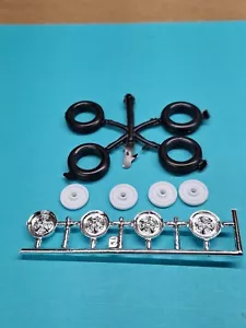 Revell AMT Ertl Monogram 1/24 Scale Model Parts 70 Road Runner Rally Wheels Set - Picture 1 of 7