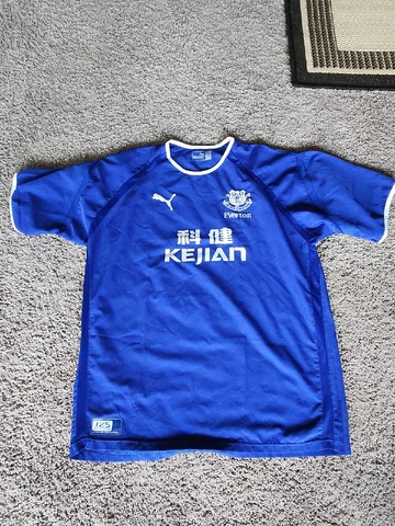Vintage Everton FC Jersey 2003 Home Football Jersey 125th Anniversary Puma Cover