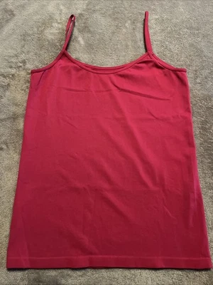 Camisola ajustada de nailon/spandex The Limited para mujer, mediana cómoda debajo de la camisa Foto 1 de 4