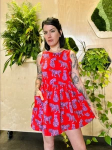 NOOWORKS Sondler Cat Big Pocket Dress​, Cotton, Cheetah Tiger, Dopamine Dressing - Picture 1 of 5