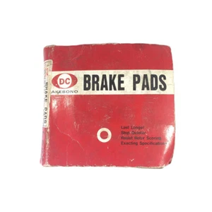 Akebono Front Disc Brake Pad Kit Fits For Toyota Corolla KE70 AE71 AE85 - Picture 1 of 7
