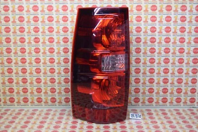 Chevrolet Tahoe 2007 2008 2009 2010 2011-2014 conductor/luz trasera lateral izquierda OEM Foto 1 de 4