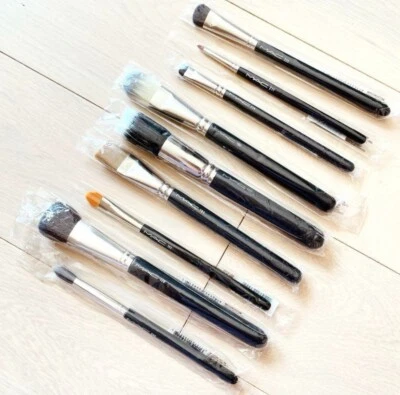 Cepillo de Maquillaje MAC Cosmetics x 9 Piezas (Nuevo) Foto 1 de 3