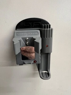 STS Auto Design SL04 – Magnetic Charger Plate for Streamlight Strion 74115 Flash