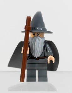 Minifigura LEGO El Señor de los Anillos/El Hobbit Gandalf. Usado + envío rápido - Imagen 1 de 5