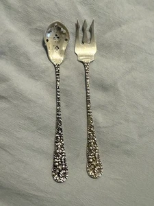 Stieff Chrysanthemum Sterling Silver Pierced Olive Spoon  and Fork Set  5.75"  - Picture 1 of 3