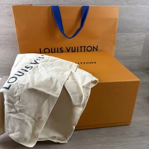 "Caja de regalo grande Louis Vuitton con cierre magnético bolsa de compras 15,5"" x 12,5"" x 7""" - Imagen 1 de 15