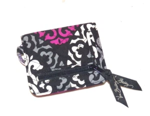 Vera Bradley Women’s Black WHite Pink Coin Purse Zipper ID Pocket - Picture 1 of 3