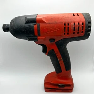 Milwaukee 0881-20 Avvitatore a percussione 18v - 1/4’’’ (solo utensile) - Foto 1 di 2