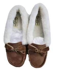 Jessica Simpson  Micro Suede Fuzzy  Slippers Size L (8-9) Tan Indoor Outdoor - Picture 1 of 6