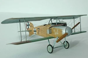 Avión de combate Albatros D.I de escritorio caoba modelo de madera seca al horno pequeño - Imagen 1 de 2