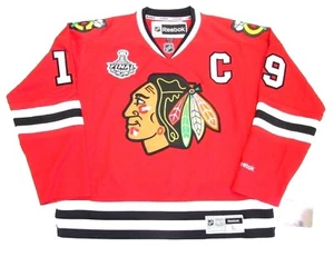 NEW - REEBOK Youth JONATHAN TOEWS Red CHICAGO BLACKHAWKS JERSEY - L / XL - Picture 1 of 2