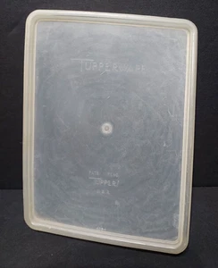 Vintage Tupperware Rectangle Sheer Replacement Lid 5.5"x4" 486-1 Goes To 482-2 - Picture 1 of 7