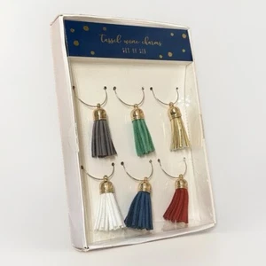 CROWN & IVY Wine Glass Set Of 6 Charm Tassel Markers Multicolor Festive Gift NEW - Bild 1 von 5