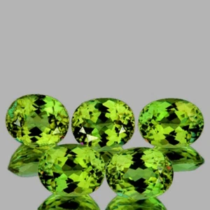 4x3.5 mm 5 pcs Oval Top Rainbow Sparkles Green Demantoid Garnet {IF-VVVS} - Picture 1 of 2