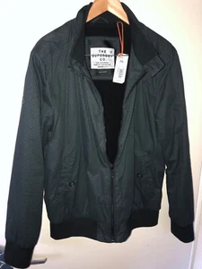 Superdry Herren Bomberstil Reißverschluss Mantel Jacke Gr. 2XL (44" Brustumfang) Neu Mit Etikett - Bild 1 von 8
