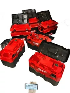 FÜR NICHT FUNKTIONIERENDE TEILE Milwaukee M18 Staubsauger 6-teiliges Set 0970-20 X3 0880-20 X3 BNA246 - Bild 1 von 1