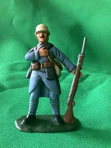 Armies In Plastic 1:32 Professionally Painted WWI French Army Soldier - Picture 1 of 2