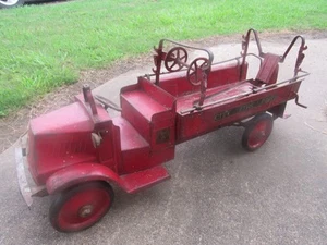 1920's STEELCRAFT MACK CITY FIRE DEPARTMENT TRUCK 27" PRESSED STEEL - Picture 1 of 17