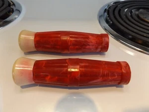 VINTAGE ORIGINAL COKE BOTTLE RED SWIRLED JEWELED HANDGRIPS  WOW !!!! - Picture 1 of 18