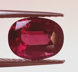 RUBY 2.00ct!! NATURAL COLOUR EXPERTLY FACETED IN GERMANY + CERTIFICATE INCLUDED - Bild 1 von 1