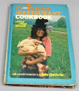 1969 ALICE'S RESTAURANT COOKBOOK Alice May Brock w/Arlo Guthrie Recorded Intro - Picture 1 of 17