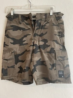 Новые без ценников мужские камуфляжные шорты Billabong 26 - Изображение 1 из 4