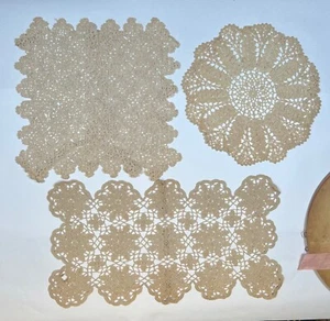 Antique 7pc Victorian Doilies Doily & Holders Hand-Crocheted A Rare Find - Picture 1 of 24