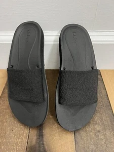 LL Bean Women's Maine Isle Slip On Slide Sandals Women's Sz 7 M Black - Picture 1 of 7