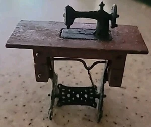 Vintage Minature Dollhouse Treadle Minature - Picture 1 of 5