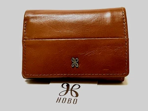 HOBO Jill Mini Trifold Wallet w/zip Coin Purse Back Truffle Brown Leather NWT - Picture 1 of 4