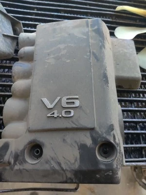 ENGINE COVER 2014 NISSAN FRONTIER Foto 1 de 4