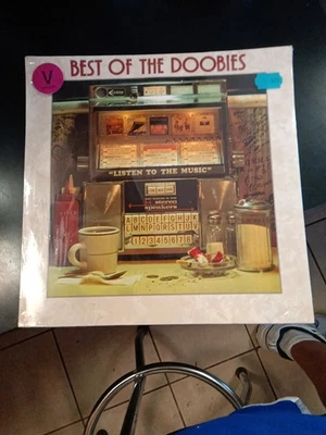 New Sealed Doobie Brothers Best Of The Doobies Vinyl Orig Press WB57308.  SEALED - Image 1 of 2