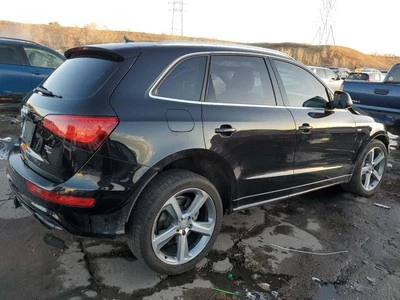 Passenger Front Door VIN Fp 7th And 8th Digit Fits 13-17 AUDI Q5 632694 - Image 1 of 4