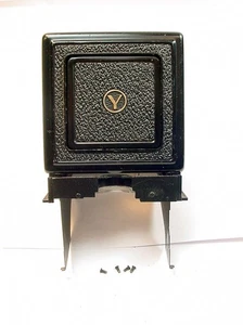 Yashica Mat 124G TLR Camera waist finder (hood) + screen | Tested | $69 | #75A | - Picture 1 of 9
