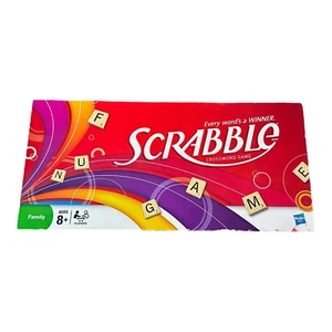 2008 Hasbro Scrabble Crossword Board Game - Picture 1 of 4
