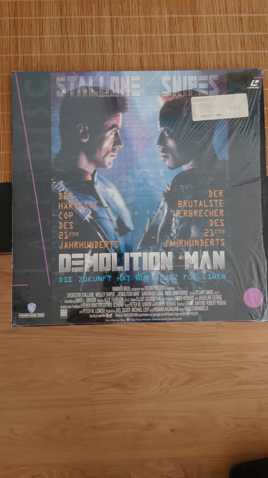 Laserdisc - Demolition Man Sylvester Stallone Wesley Snipes - Bild 1 von 2