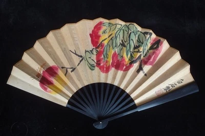 Raro Antiguo Chino Pintura a Mano Melocotón Papel Carpeta Ventilador Marca "QiBaiShi" Foto 1 de 4