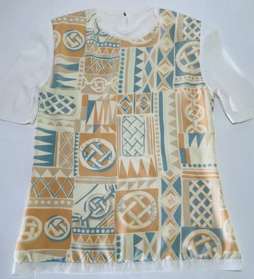 Camiseta feminina CELINE Paris 100% seda frente/algodão logotipo e estampa gráfica tamanho P - Imagem 1 de 4