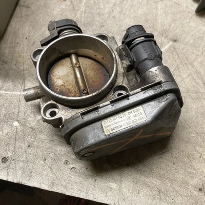 Mercedes E320 CLK320 ML320 1998-2000 carrocería del acelerador A1121410025 Foto 1 de 4