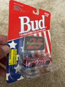 Ken Schrader #25 Budweiser Chevrolet Monte Carlo 1:64 NASCAR Diecast - Picture 1 of 6