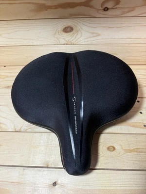 Sillín de asiento ejercitador de gel Serfas negro ranura profunda bicicleta Foto 1 de 4