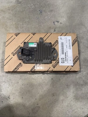 Sensor radar Toyota 88210-0A010 Foto 1 de 2