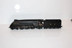 Hornby R2338 OO NE A4 Class 4-6-2 Sir Charles Newton Wartime Black 4901 -Unboxed - Picture 1 of 11